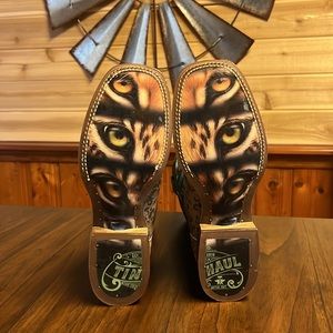 Tin Haul women’s western boots